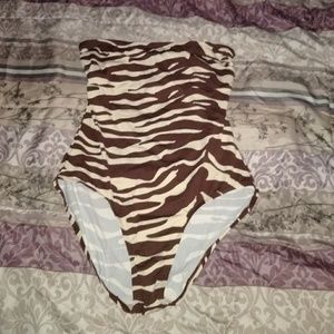 EUC Sexy low back zebra print swim suit